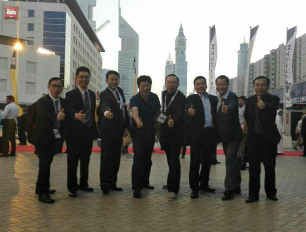 JIUYOU.COM九游电气EvoTec产品亮相2015中东电力展---迪拜展